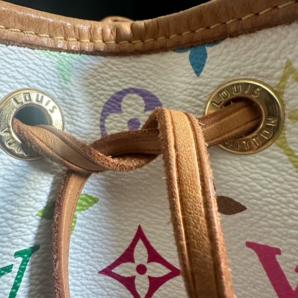 Authentic Louis Vuitton Monogram Multicolor Petit Noe White - Picture 9 of 9